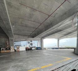 Tuas Avenue 18 (D22), Warehouse #523662981
